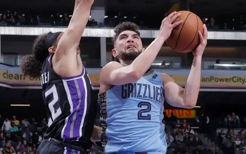  从勇士边角料到灰熊核心——杰罗姆的技术蜕变与战术价值分析 体育新闻